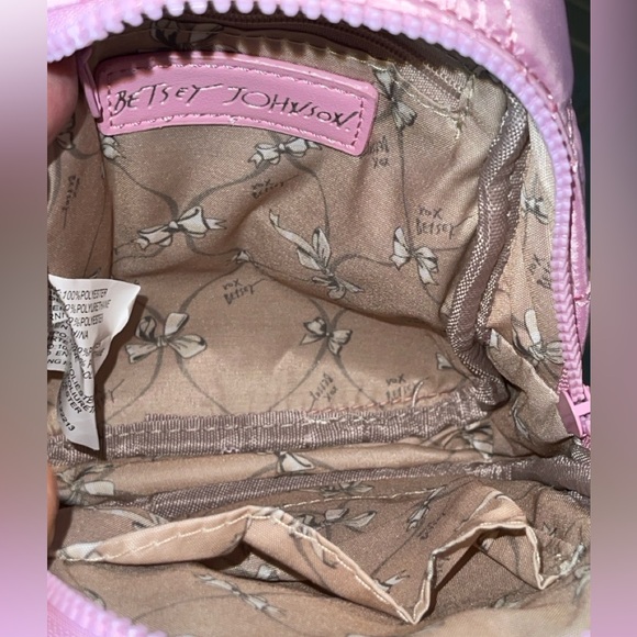 BETSEY JOHNSON XOALI Heart Quilted Sling Bag In Pink - Picture 9 of 16